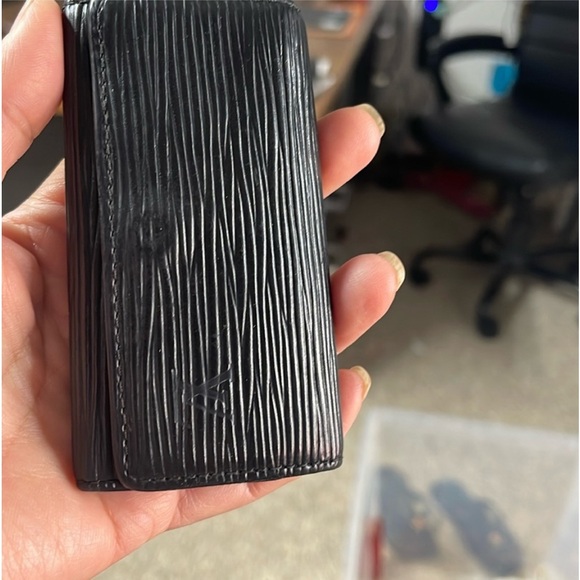 EPI KEY HOLDER LV - Picture 3 of 4